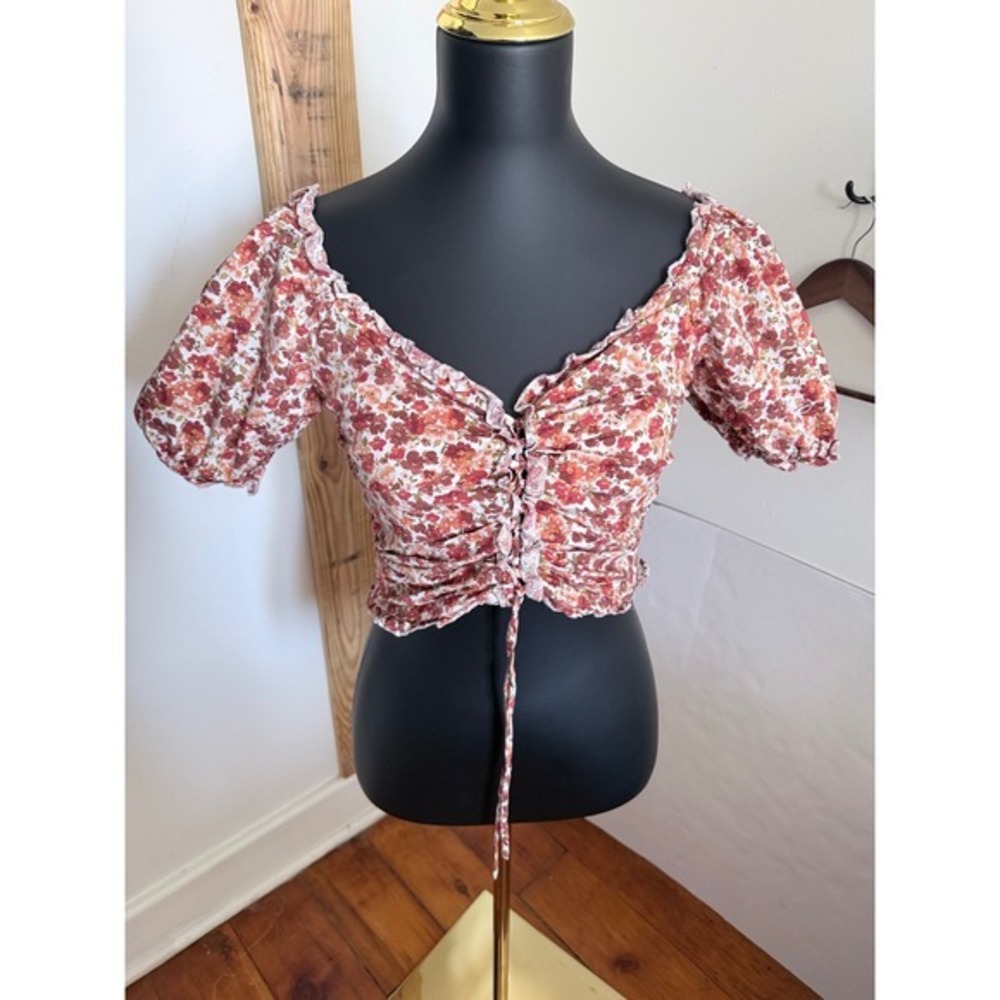 Kit + Sky Floral Crop Top Womens Size‎ Medium Pink Ruched Smocked Puff Sleeve